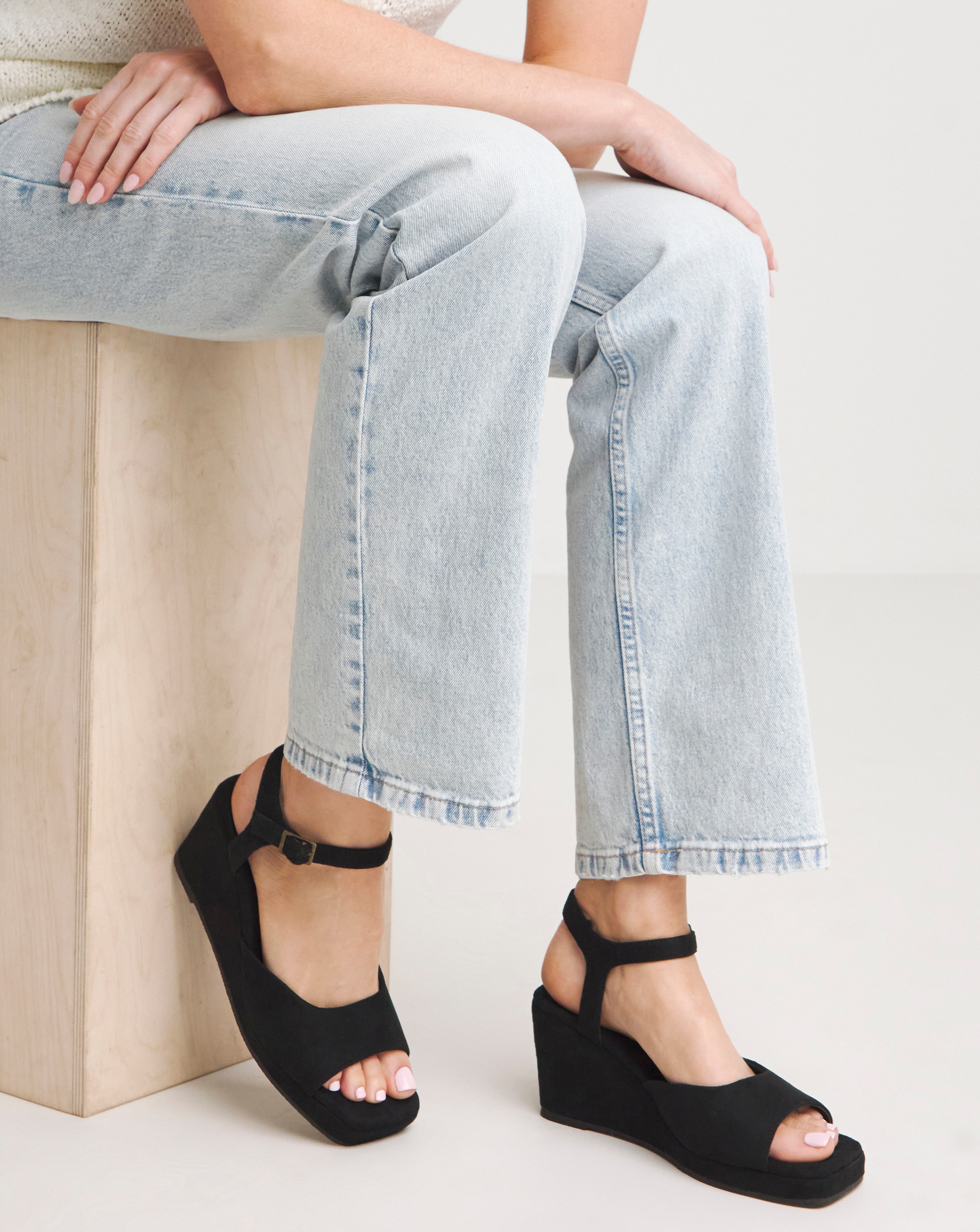 Barely There Wedge Sandal Ex Wide