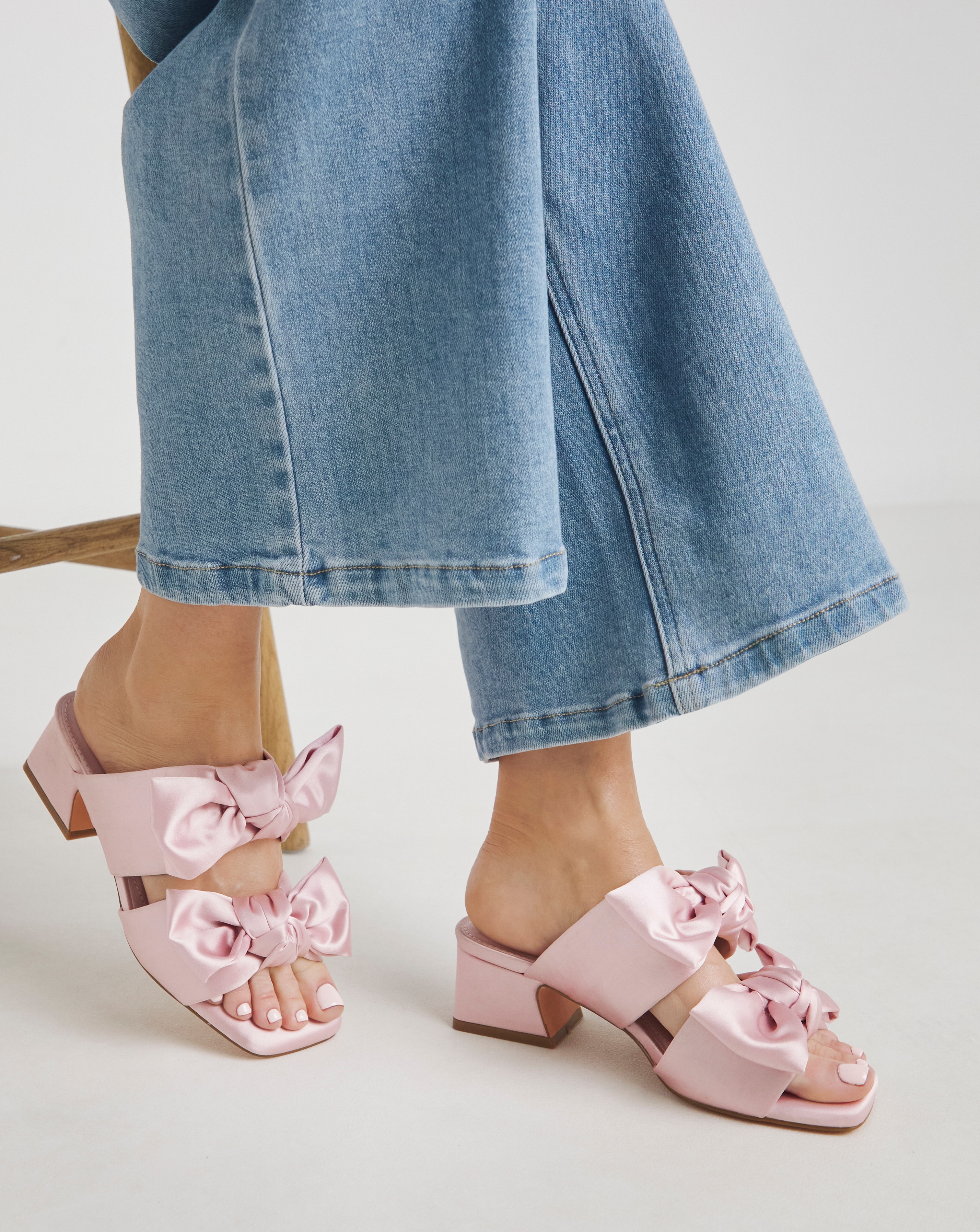 Double Bow Low Heel Mules Wide