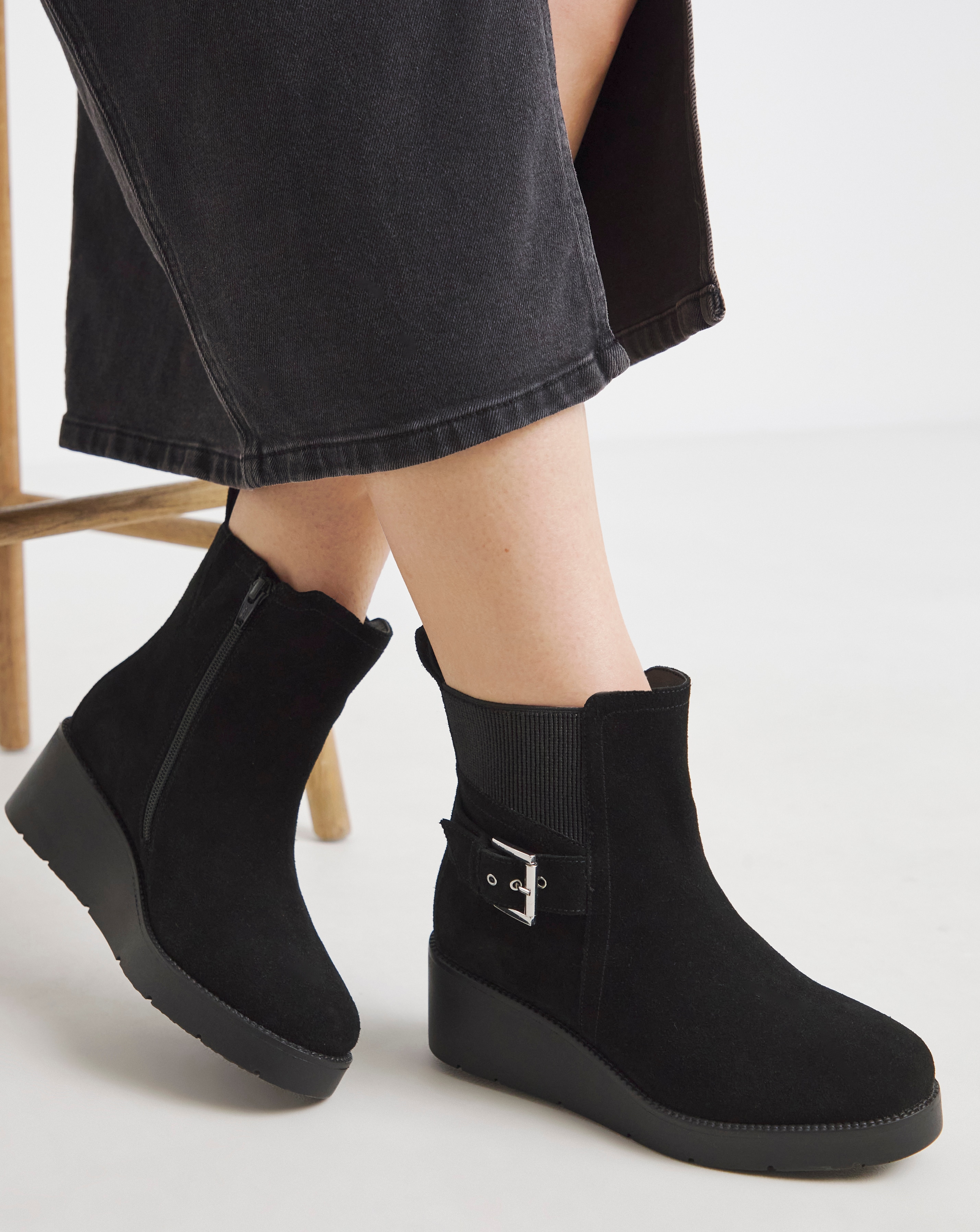 New In - Wedge Chelsea Boots Extra Wide
