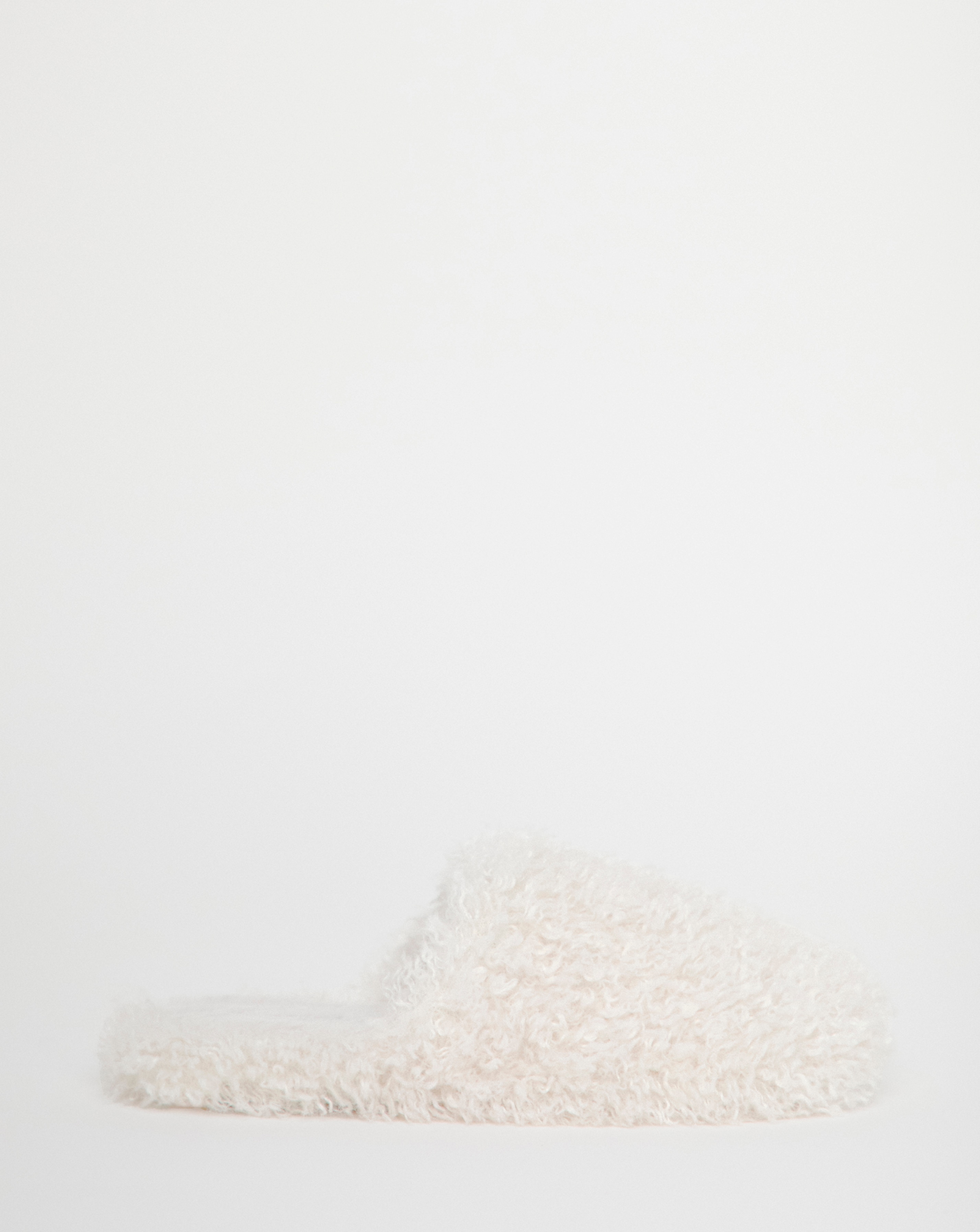 Shaggy Mule Slipper Wide