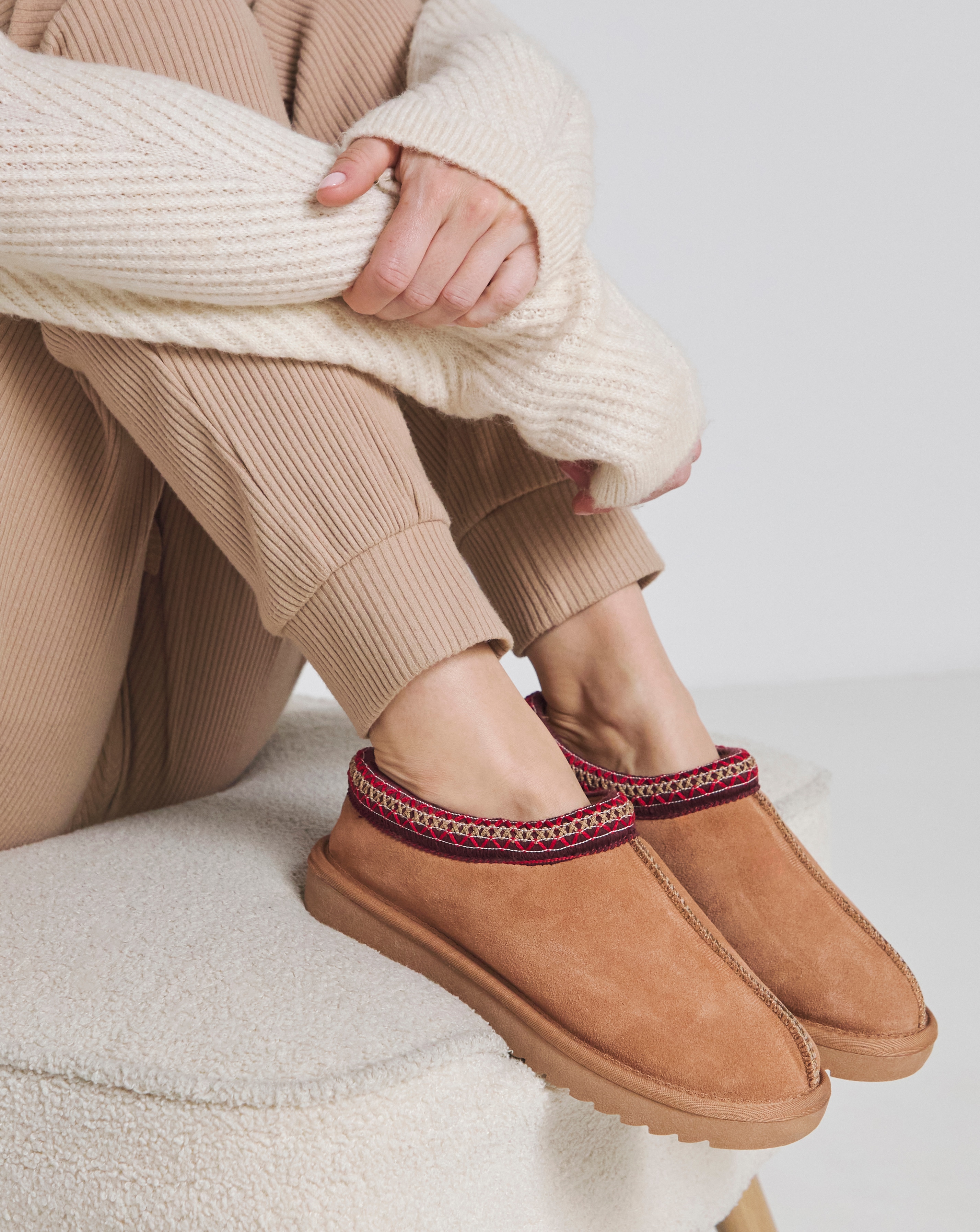 Embroidery Full Mule Slipper Wide