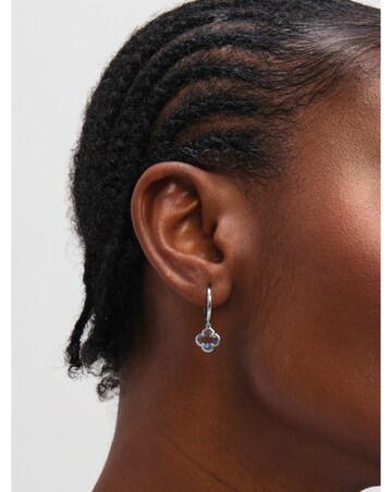 Inicio Sterling Silver Plated Light Sapphire Clover Charm Huggie Hoops