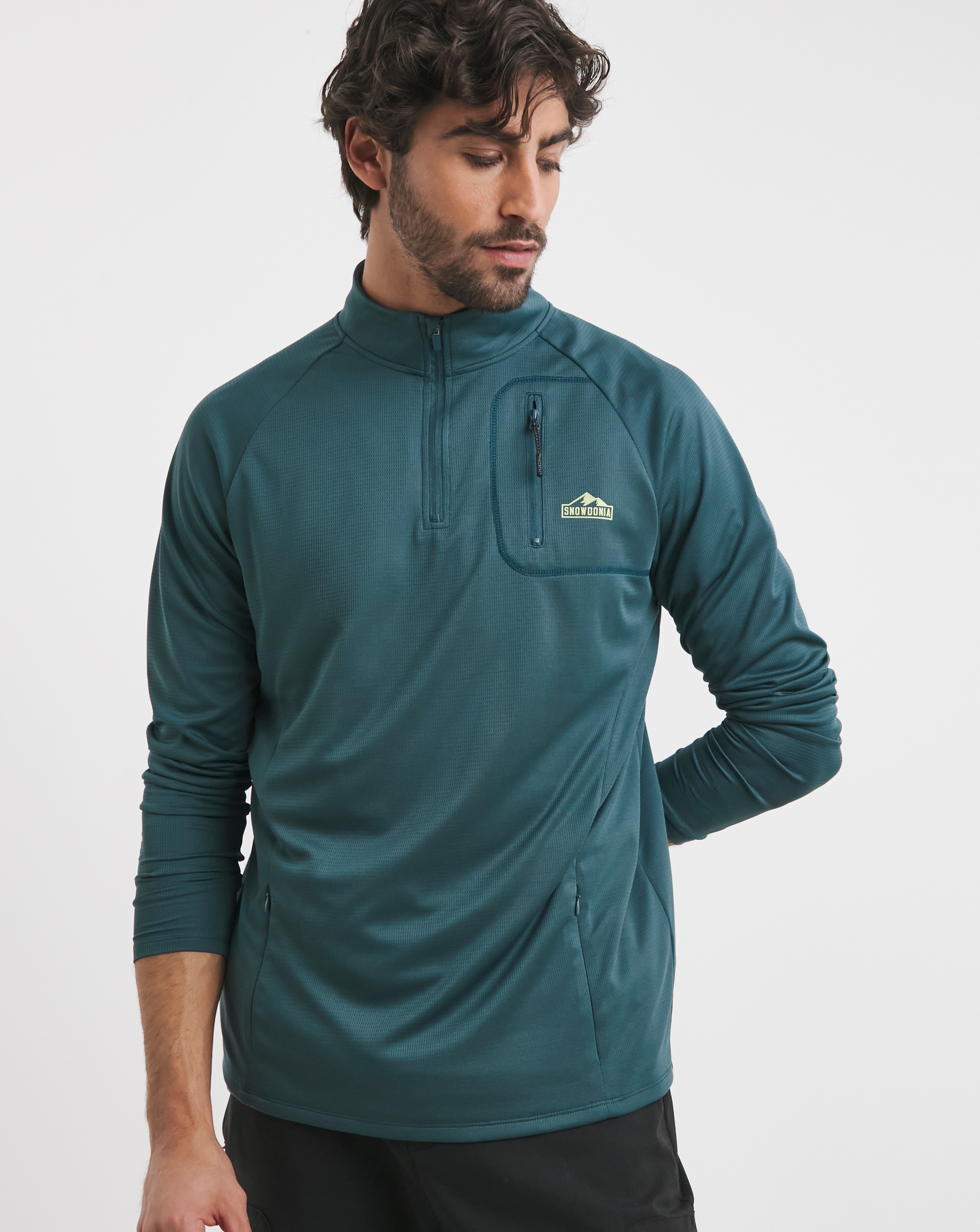 Snowdonia Light Weight 1/4 Zip Layer