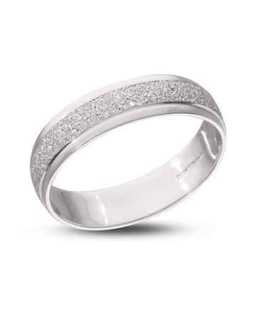 9 Carat White Gold Sparkle D Shape 4mm Wedding Band