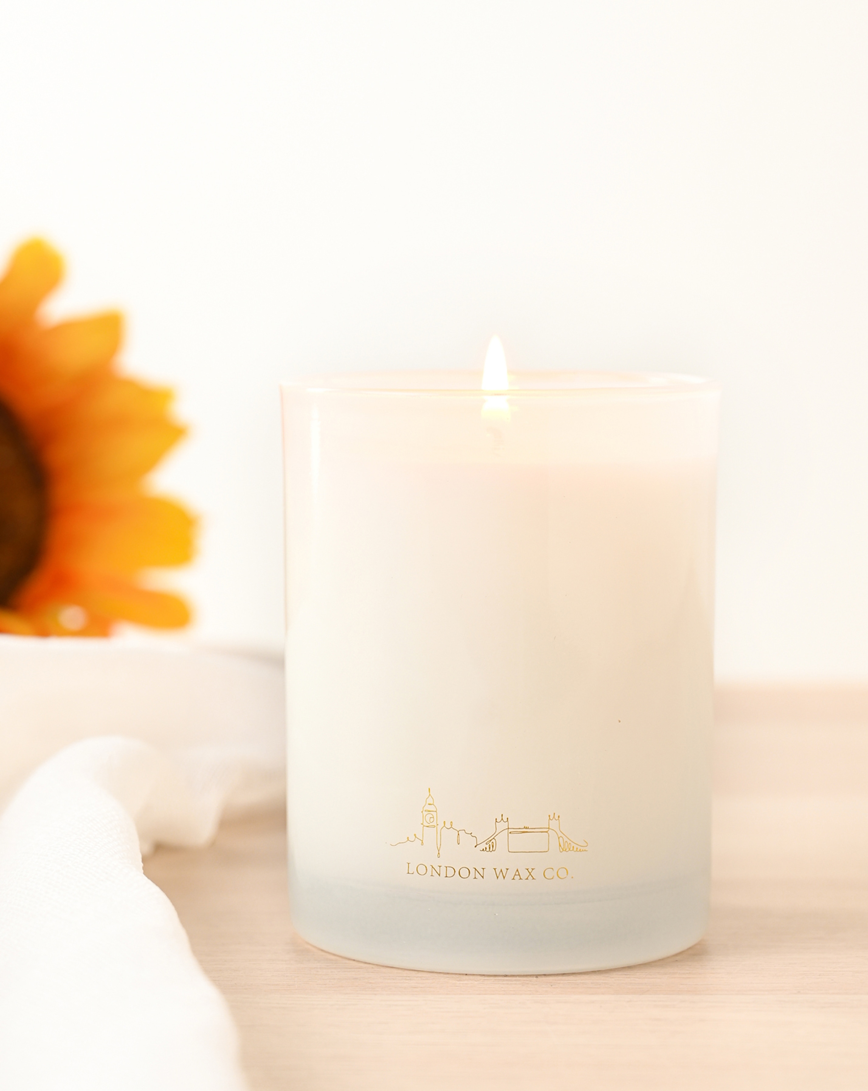 New In - The London Wax Company Floral Candle