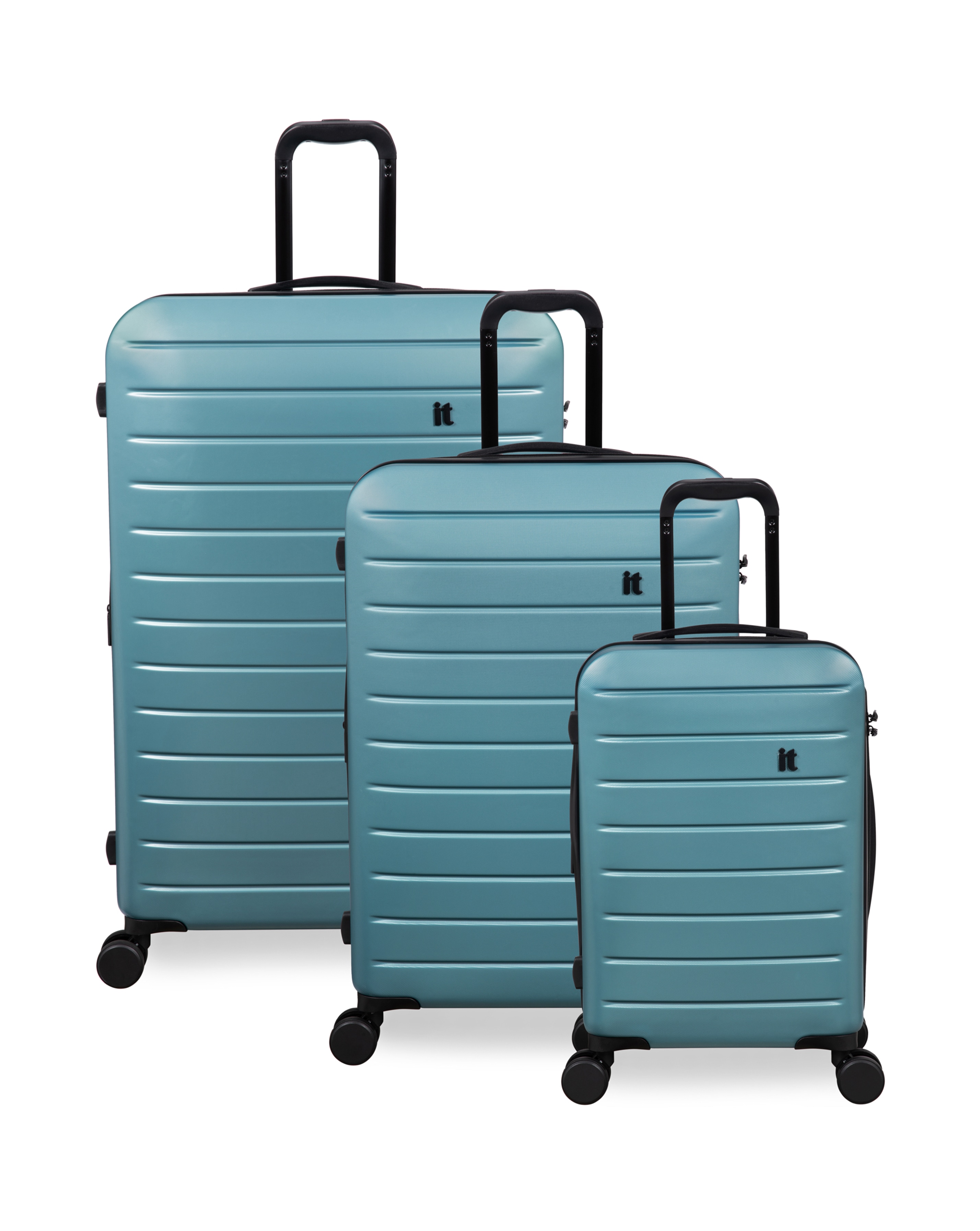 New In - IT Luggage Legion 3pc Suitcase Set