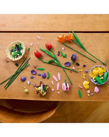 LEGO Botanicals Tulip Bouquet